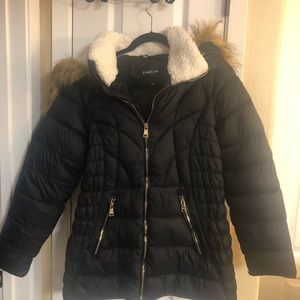 Bebe Womens Puffer Coat with Faux Fur Trimmed Hood